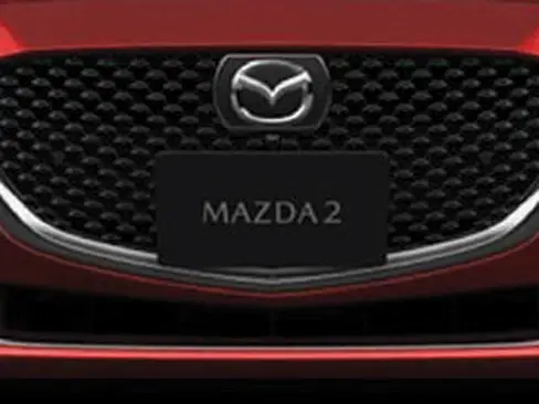 Lưới tản nhiệt xe Mazda 2 Sport