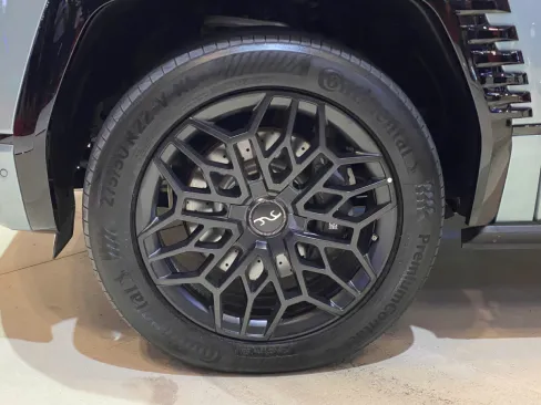 Mâm xe BYD Yangwang U8