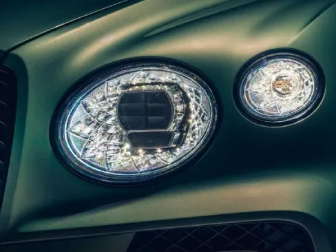 Đèn trước Bentley Bentayga