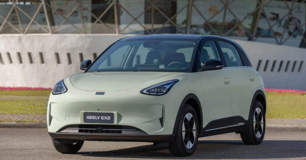 Vận hành Geely EX2
