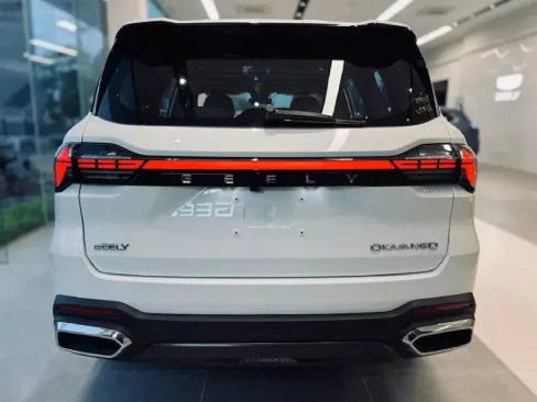 Đuôi xe Geely Okavango