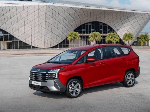 Ngoại thất xe Hyundai Stargazer