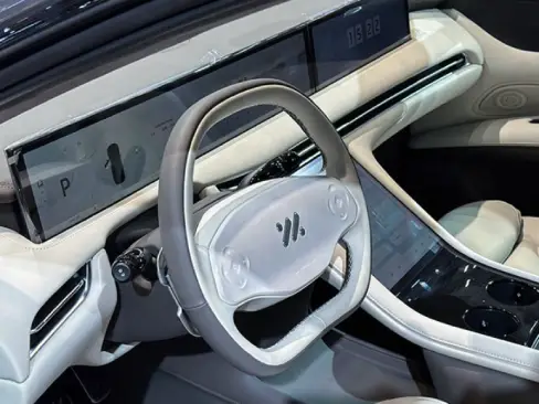 Vô lăng IM Motors LS7