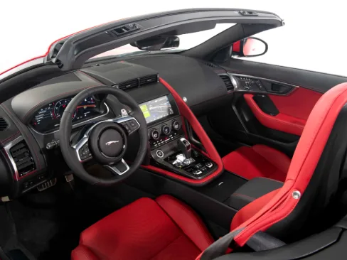 Khoang lái Jaguar F-TYPE