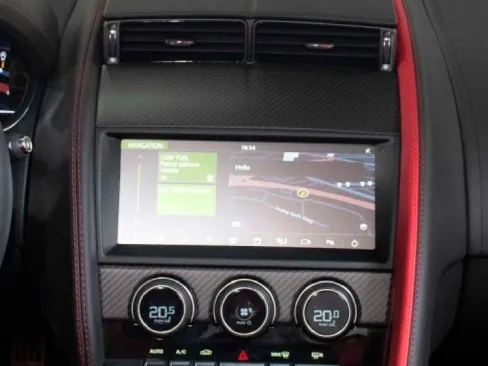 Màn hình giải trí Jaguar F-TYPE