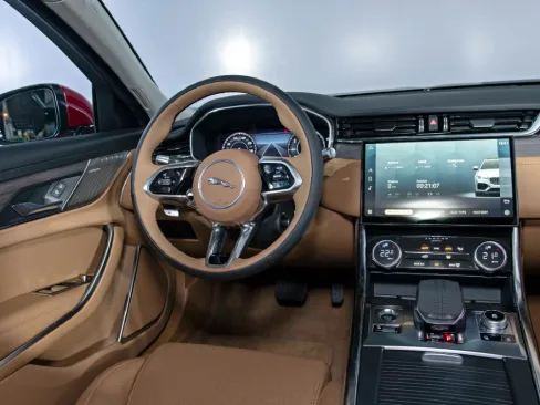 Màn hình giải trí Jaguar XF