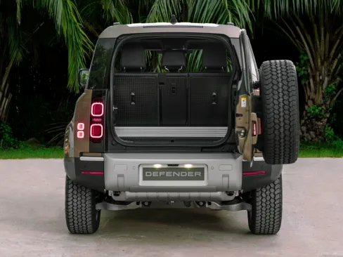 Cốp xe Land Rover Defender 90