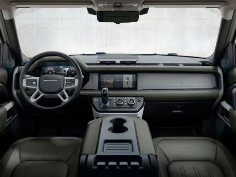 Khoang lái Land Rover Defender 90