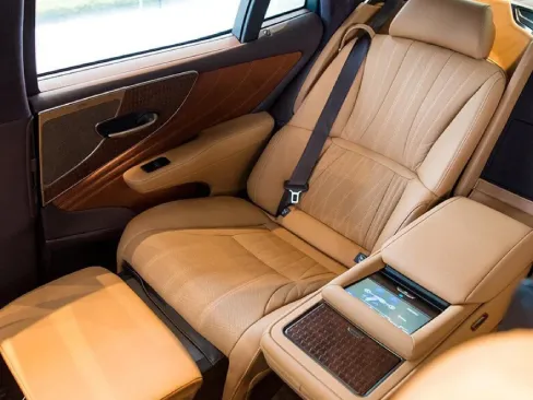 Ghế ngồi Lexus LS
