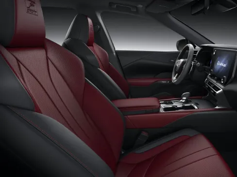 Ghế ngồi Lexus RX 500h F Sport Performance