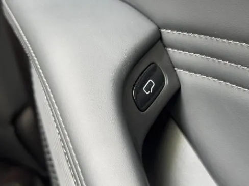 nội thất Omoda C9