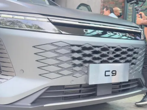 Lưới tản nhiệt Omoda C9