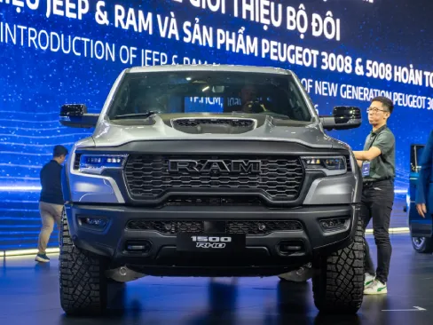 Đầu xe Ram 1500