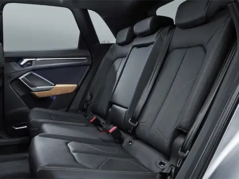 hàng ghế sau xe Audi Q3
