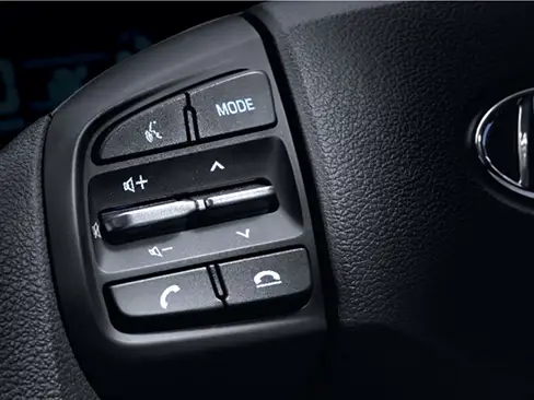 Cụm điều chỉnh media tích hợp nhận diện giọng nói xe Hyundai Grand i10 sedan