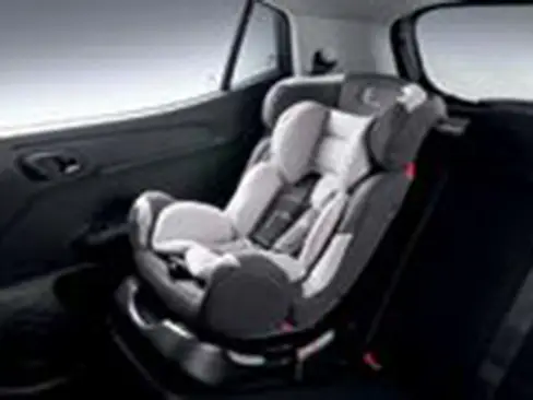 Ghế an toàn trẻ em ISO FIX xe Hyundai Grand i10 Sedan