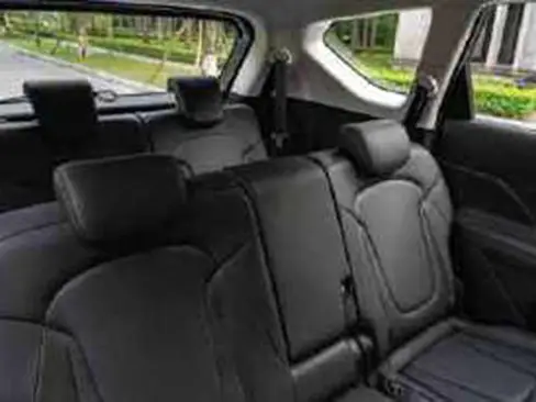 Không gian nội thất xe Hyundai Stargazer