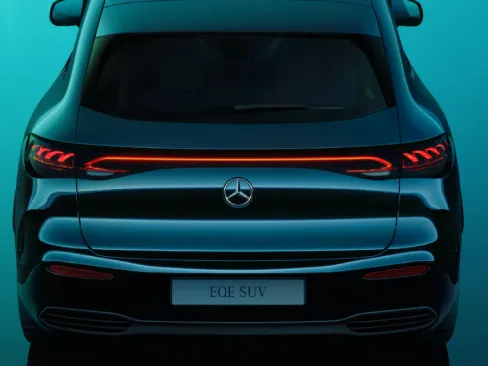 Cụm đèn hậu Mercedes Benz EQE SUV
