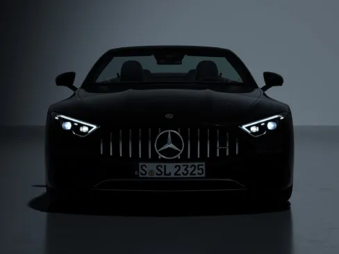 DIGITAL LIGHT với chức năng hình chiếu Mercedes Benz AMG SL Roadster