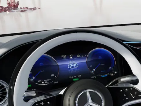 Màn hình kỹ thuật số Mercedes Benz Maybach EQS