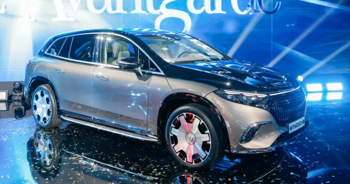 An toàn Mercedes Benz Maybach EQS