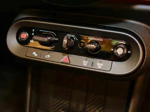 Thanh điều khiển MINI Cooper 5 Cửa