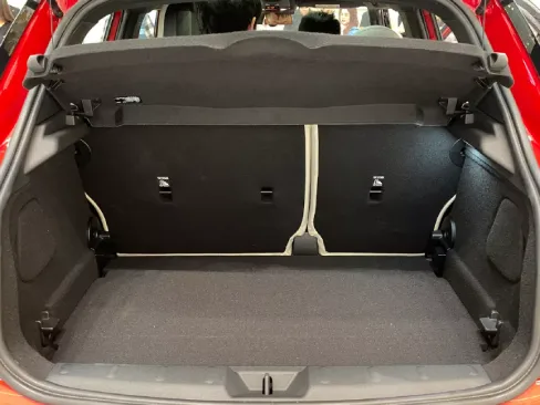 Khoang hành lý MINI Cooper 5 Cửa