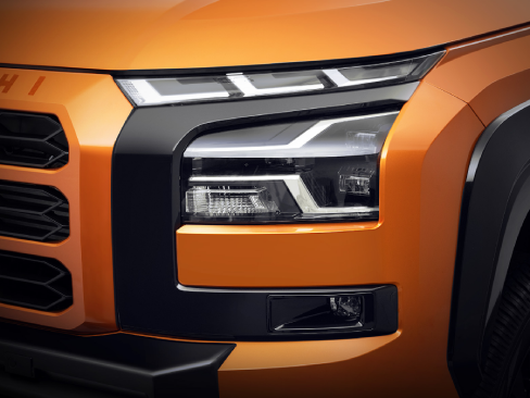 Đèn chiếu sáng phía trước Mitsubishi Triton 2024