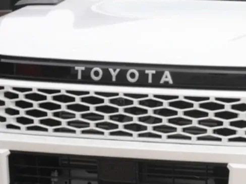Lưới tản nhiệt xe Toyota Hilux