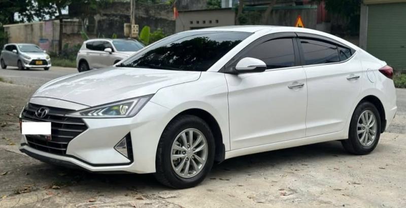 Elantra số sàn 2021