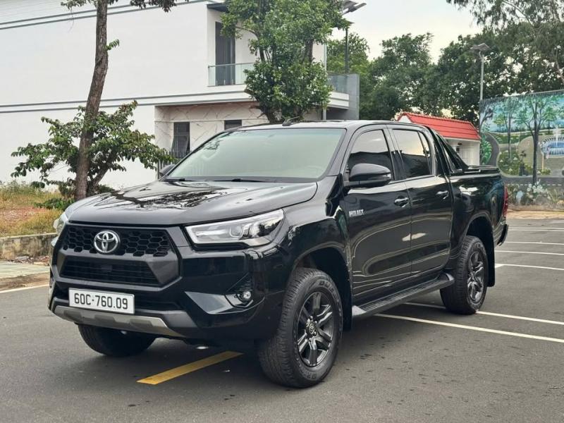 Toyota Hilux 2024 