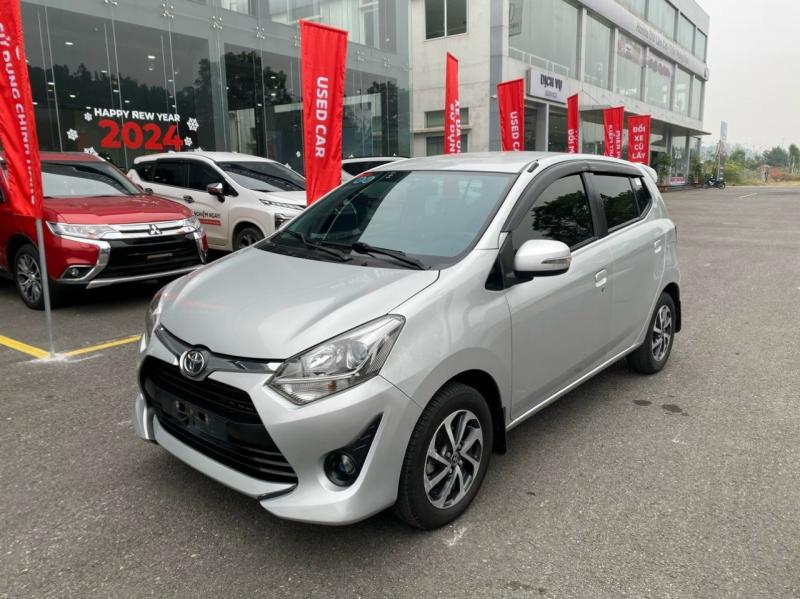 Toyota Wigo 1.2 AT nhập khẩu 2019 màu bạc