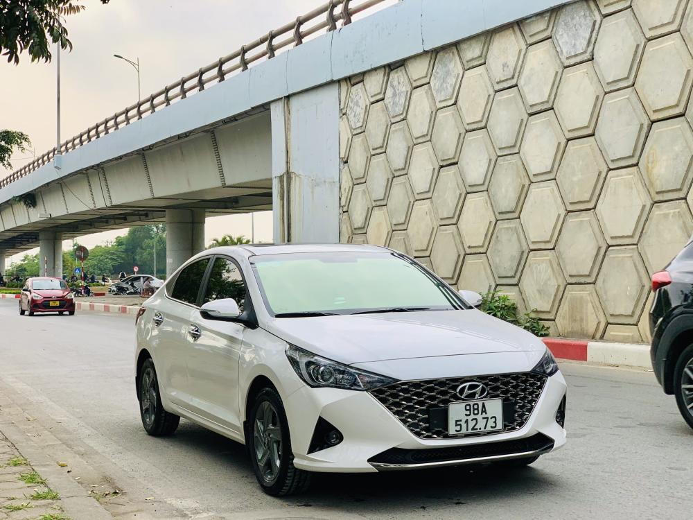 Hyundai Accen bản ATH sx 2022 chạy 1 vạn km