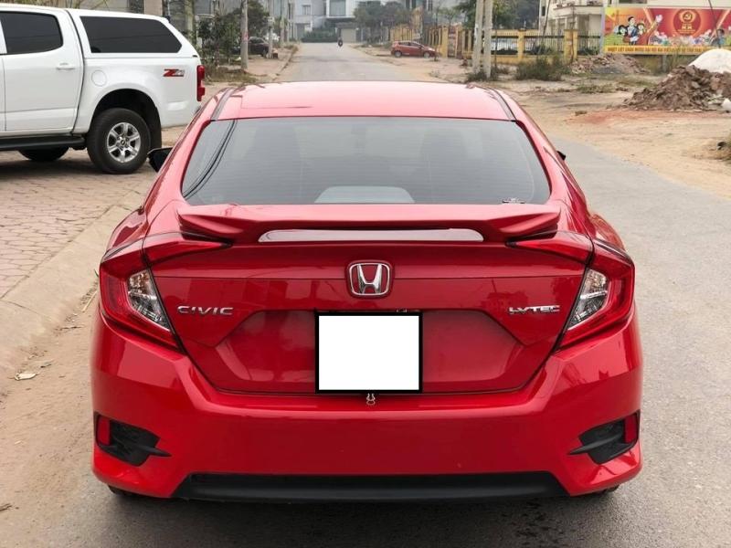 Cần bán Honda Civic E 2019 màu đỏ